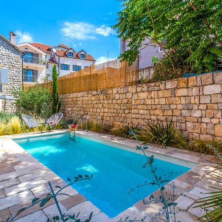 Stunning Home In Split With Outdoor Swimming Pool Extérieur photo